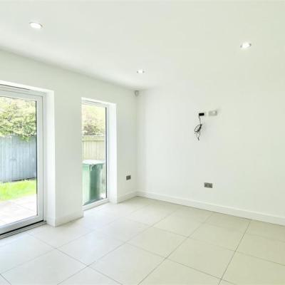 Brookfields Littlethorpe 11